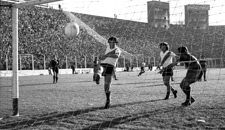 Imagen de Hoy te convertís en héroe #6: Carlos Morete contra Boca