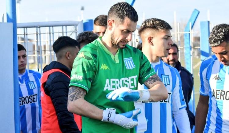 Imagen de Reservas: Gabriel  Arias volvió a atajar en Racing