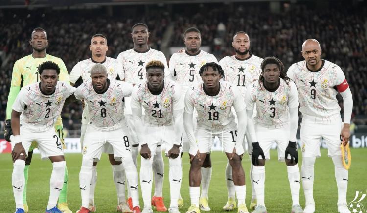 Imagen de La potencia africana que se quedó sin entrenador a 73 días del debut mundialista