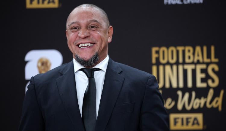 Imagen de Roberto Carlos fue operado de urgencia en Brasil por problemas cardíacos