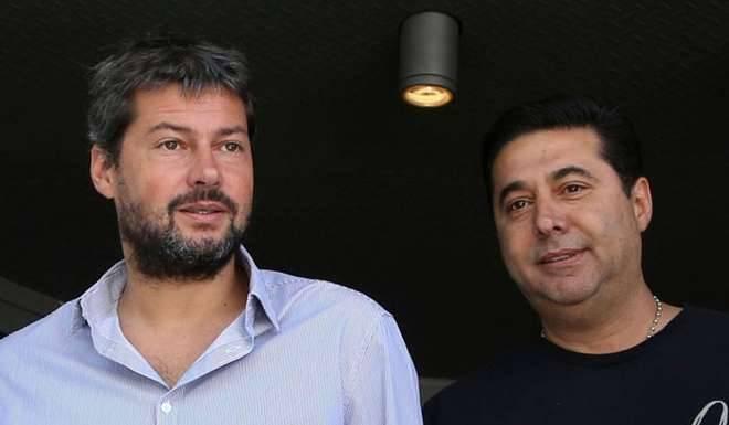 Imagen de Angelici y Lammens salieron a respaldar a sus técnicos