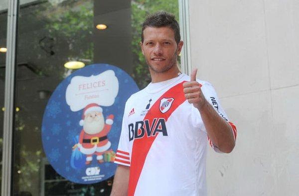 Imagen de Nico Domingo: "Tenemos el sueño de defender la Copa Libertadores"
