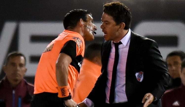 Imagen de Andrés Merlos habló sobre la salida de Marcelo Gallardo y su última expulsión