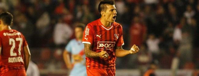 Imagen de Víctor Cuesta: "Estoy muy contento en el club"