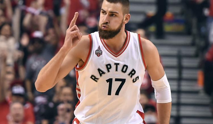 Imagen de Toronto podría recuperar a Valanciunas
