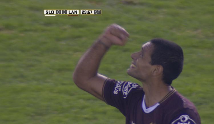 Imagen de VIDEO | Gol del Pepe Sand,  Lanús gana 3 a 0 y se siente campeón