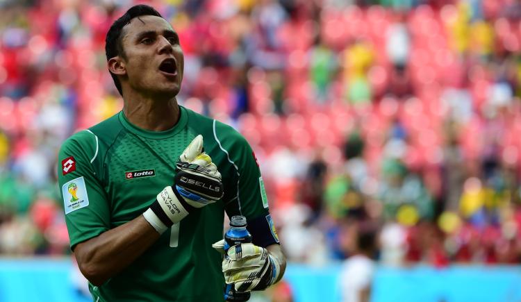 Imagen de Keylor Navas fue operado con éxito