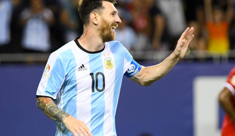 Imagen de VIDEO | Argentina goleó 5-0 a Panamá, con triplete de Messi