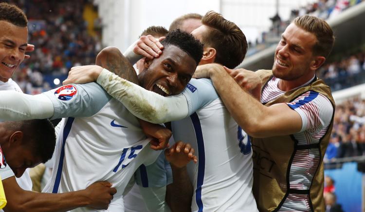 Imagen de EURO | Inglaterra apenas empató con Eslovaquia y quedó segundo