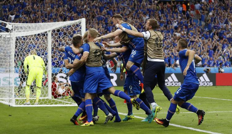 Imagen de EURO | Islandia le ganó a Austria y se metió en la historia