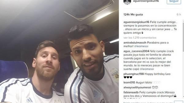 Imagen de Agüero felicitó a Messi y también le pegó a la AFA