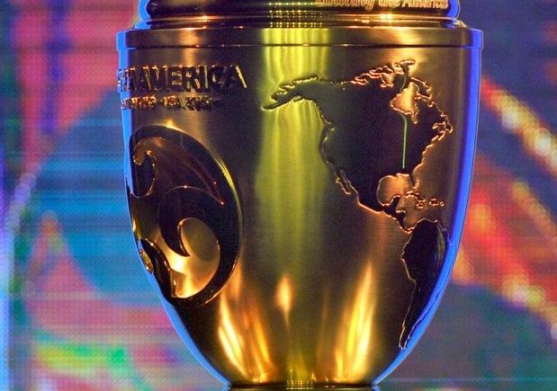 Imagen de El trofeo de la Copa América Centenario