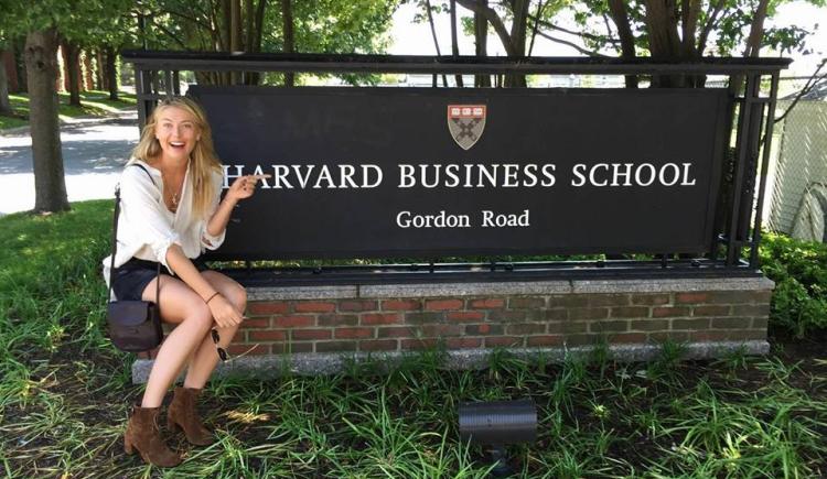 Imagen de Sharapova estudiará en Harvard mientras esté sancionada