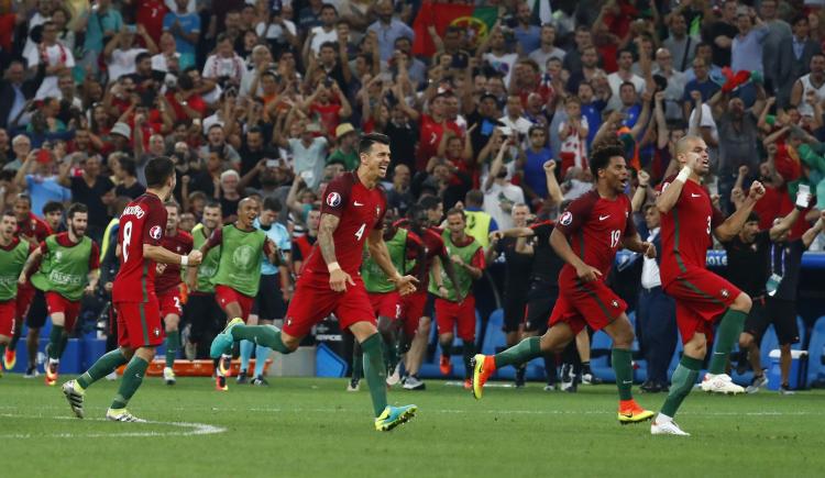 Imagen de EURO | Portugal, el primer semifinalista