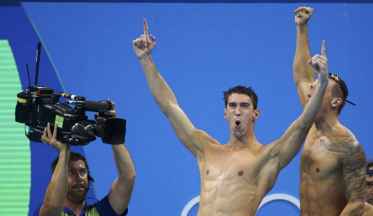 Imagen de Michael Phelps agigantó su mítica figura con otra medalla dorada
