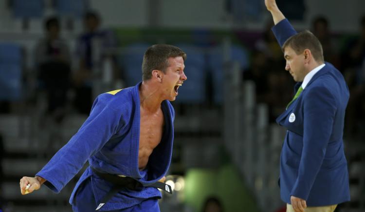 Imagen de Golpean a judoca ganador del bronce