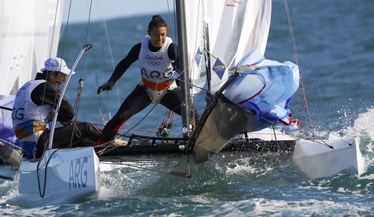 Imagen de Lange y Carranza van por la dorada