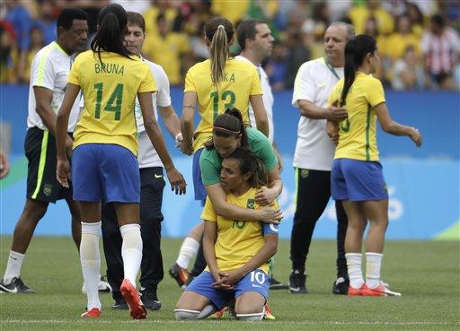 Imagen de Golpe en el fútbol femenino: Suecia le ganó a Brasil