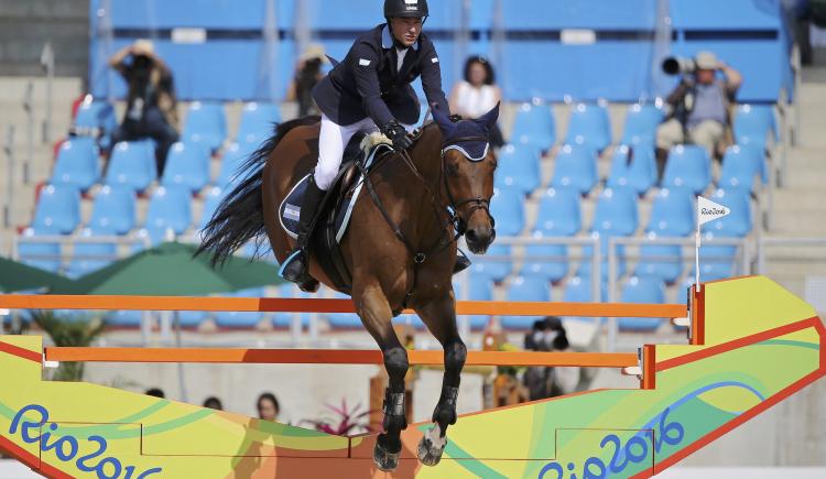 Imagen de Equitación: Matías Albarracín terminó octavo