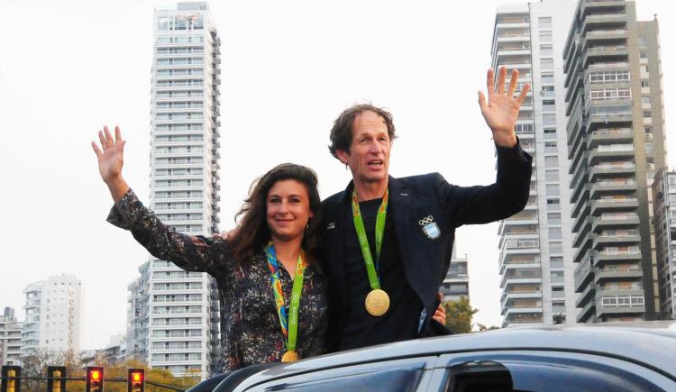 Imagen de La caravana de los medallistas dorados