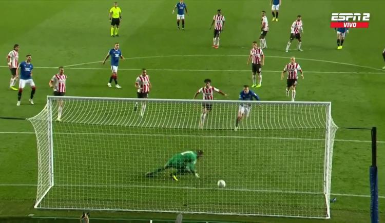 Imagen de El blooper de Walter Benítez en la Champions League