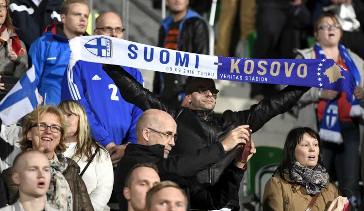 Imagen de En un debut histórico e increíble, Kosovo empató con Finlandia