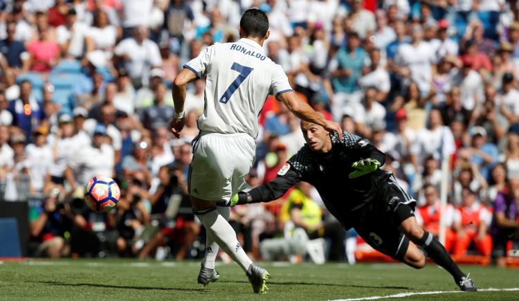 Imagen de En el retorno de CR7, Real Madrid goleó a Osasuna