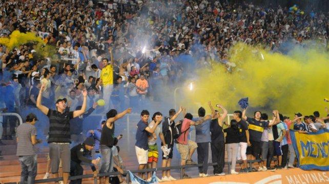 Imagen de Boca, con visitantes a Mendoza y cambio de horario