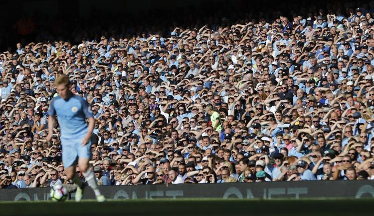 Imagen de Manchester City sigue a grito de gol