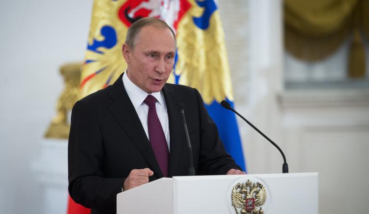 Imagen de Putin bancó a los hackers rusos y denunció hipocresía