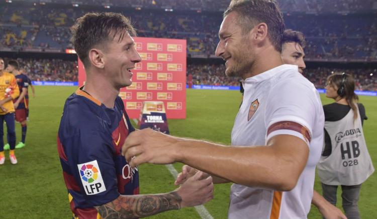 Imagen de El saludo de Messi a Totti por su retiro