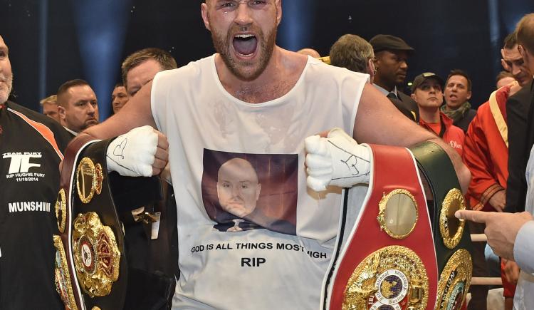 Imagen de Fury anuncia que renuncia a títulos