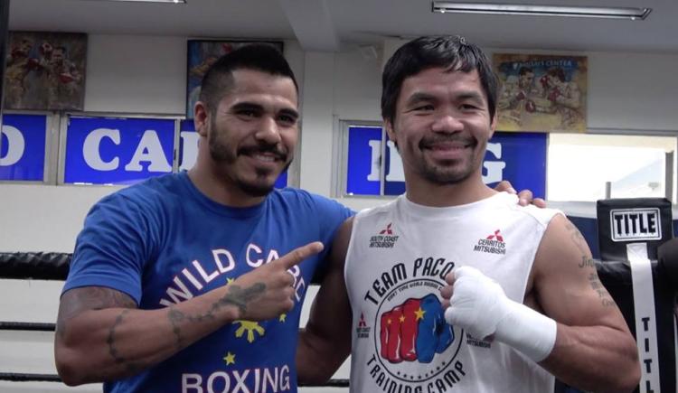 Imagen de Cuellar guanteó con Pacquiao