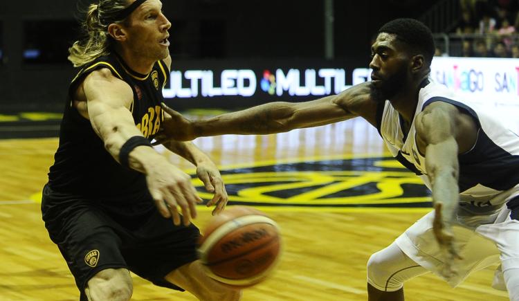 Imagen de Obras Basket superó a Boca en Núñez