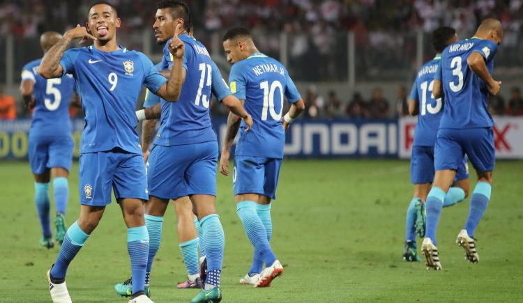 Imagen de Brasil imparable: Le ganó 2-0 a Perú
