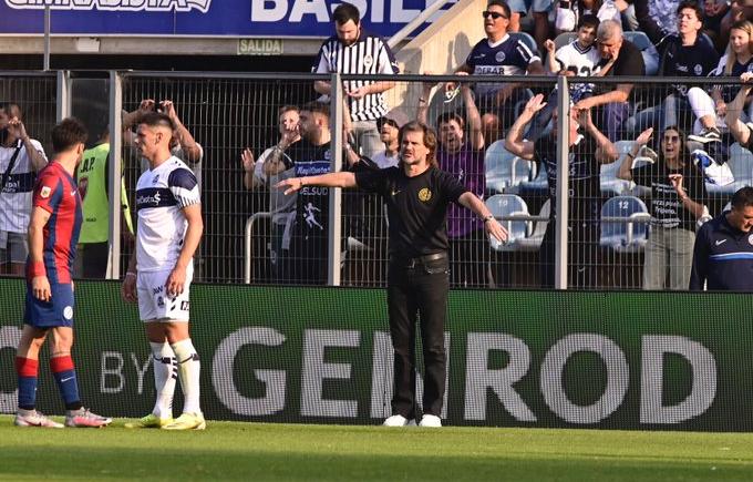 Imagen de Insúa: "Lo importante es que el equipo tiene identidad"