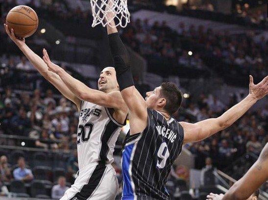 Imagen de A los Spurs les cuesta de local