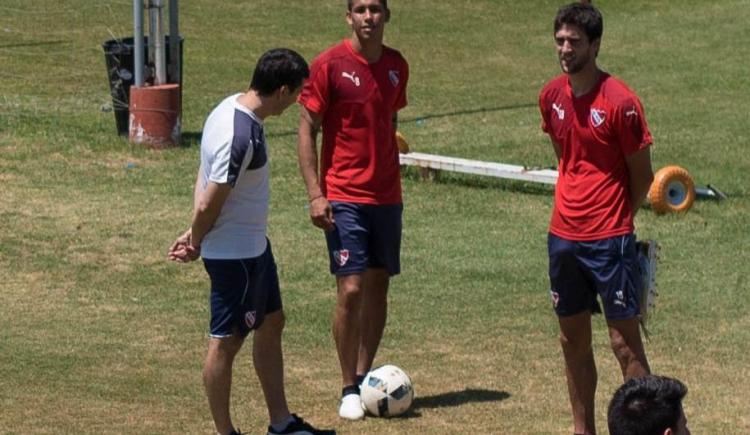 Imagen de Milito recupera soldados