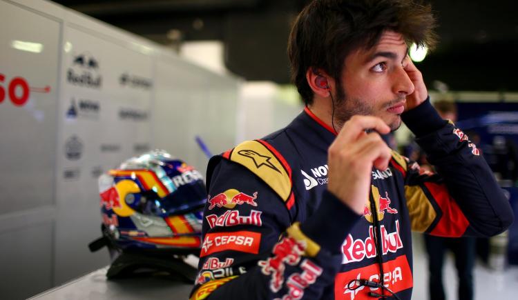Imagen de Carlos Sainz Jr. es intransferible para Red Bull