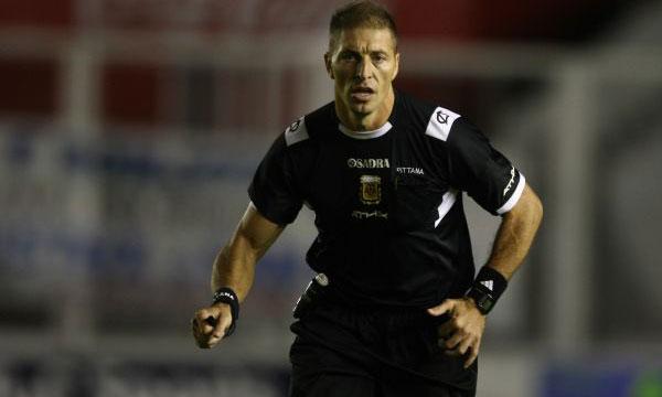 Imagen de Pitana, elegido el mejor árbitro de América