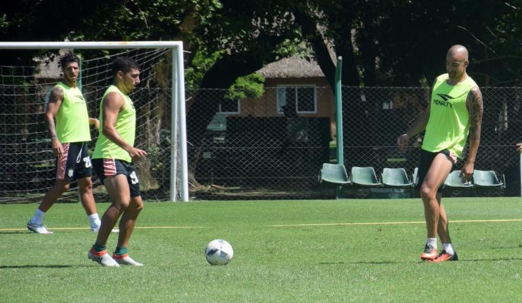 Imagen de Banfield extendió su medida de fuerza