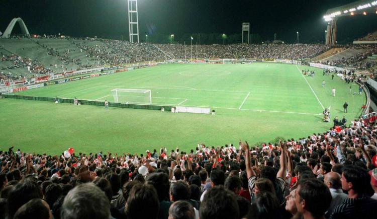 Imagen de Derecho de admisión en el fútbol de verano