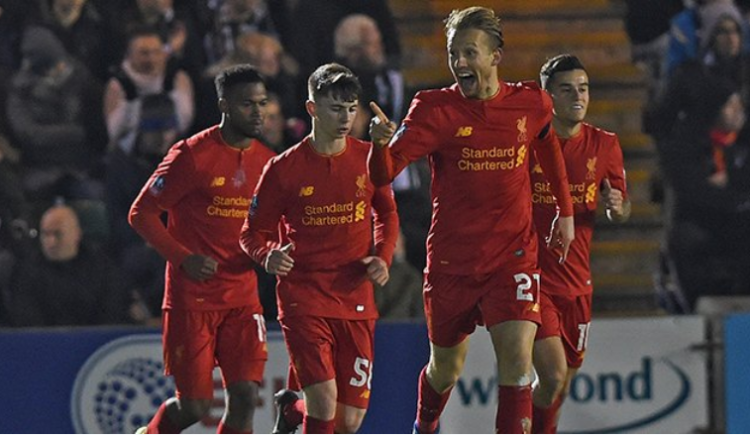 Imagen de Liverpool avanza en la FA Cup