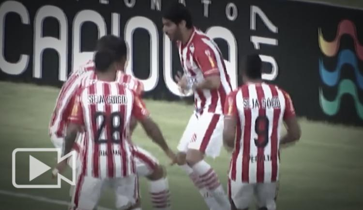 Imagen de Abreu erró un penal pero hizo su gol 400
