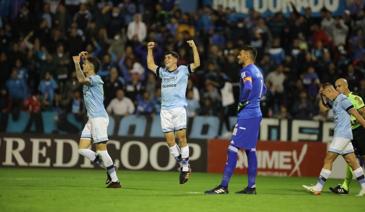 Imagen de Belgrano le ganó a Riestra y mantiene la ventaja en la cima del Nacional