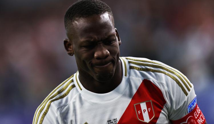 Imagen de Atento, Boca: Perú dio detalles sobre la lesión de Luis Advíncula