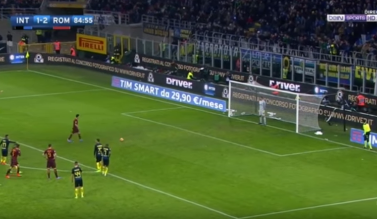 Imagen de La Roma le ganó al Inter con un curioso penal de Perotti