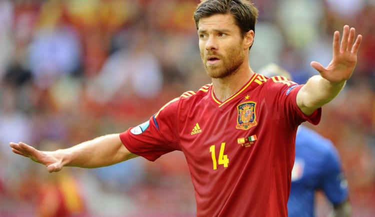 Imagen de El fútbol saluda a Xabi Alonso