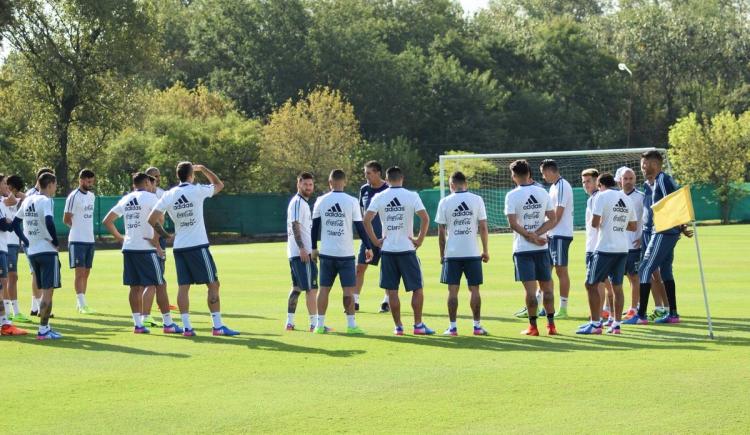 Imagen de Casi todo el equipo al límite