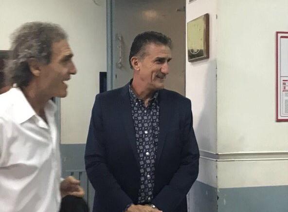 Imagen de Hay equipo: Bauza líbero y Ruggeri stopper